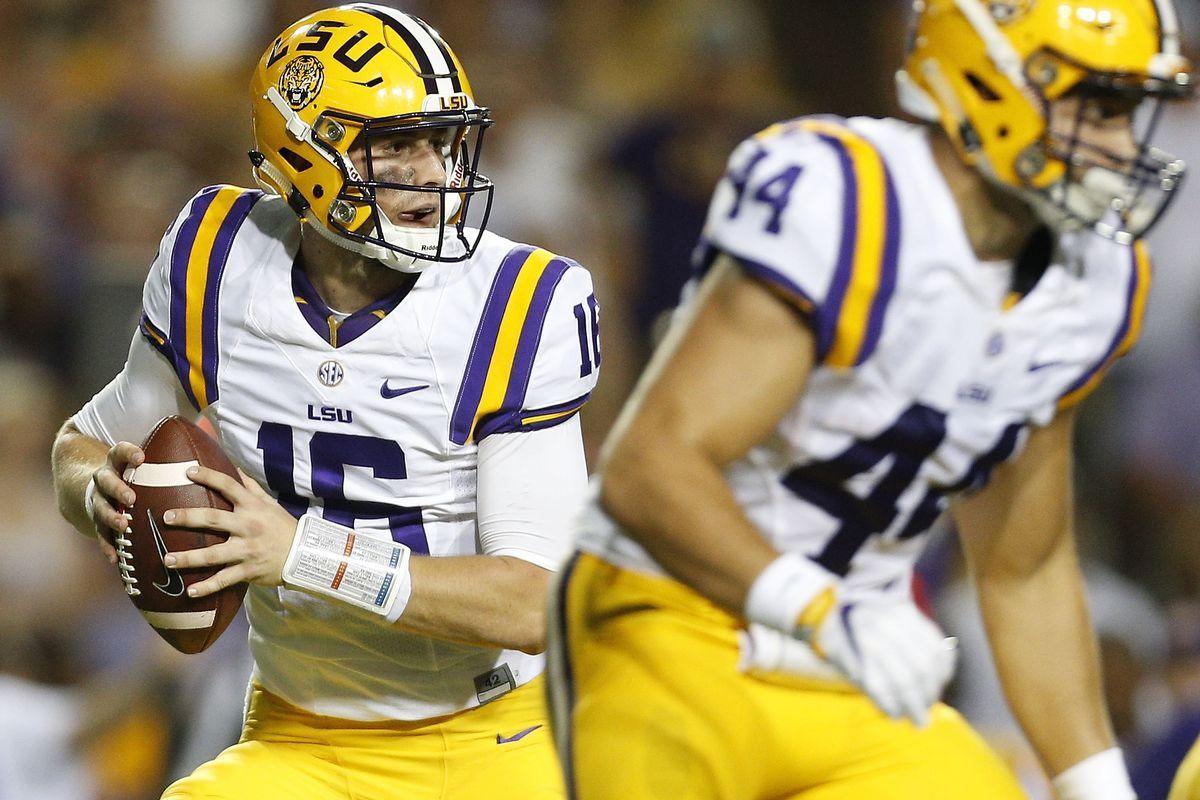 LSU suddenly has a QB battle, and Les Miles' job might be on
