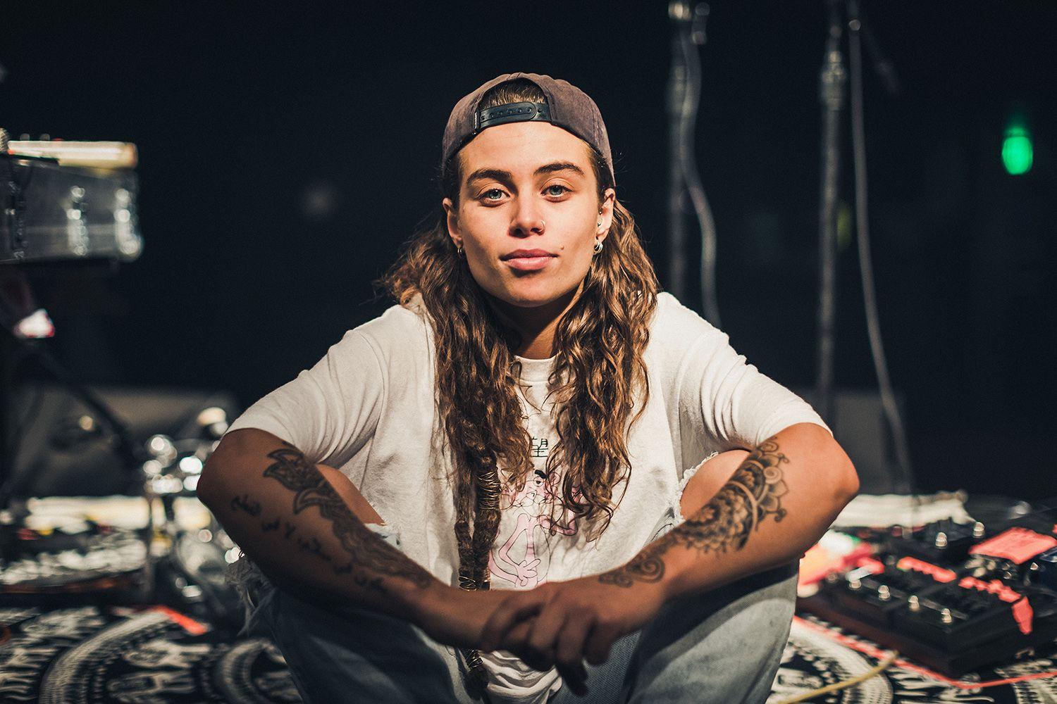 127 Tash Sultana Images, Stock Photos, 3D objects, & Vectors