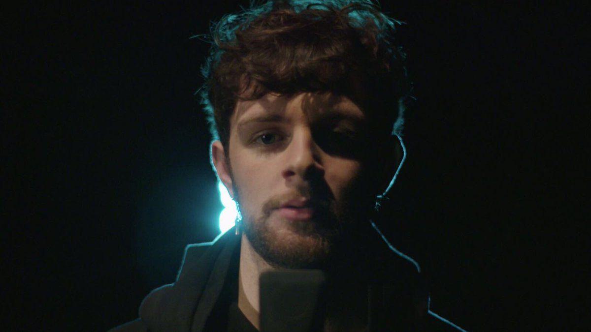 Tom Grennan day at the F1 is it! Thanks for having