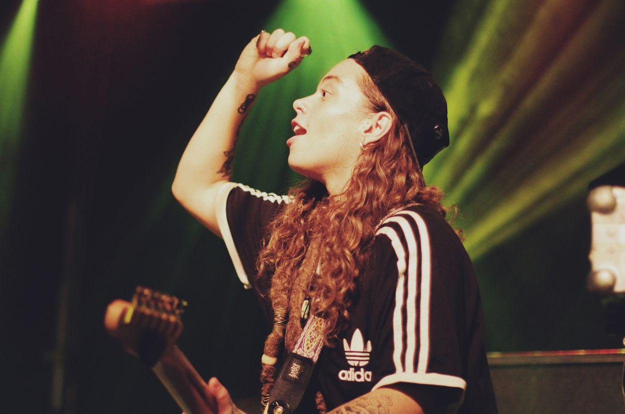 Backstage w/ Australia's Tash Sultana London's Scala