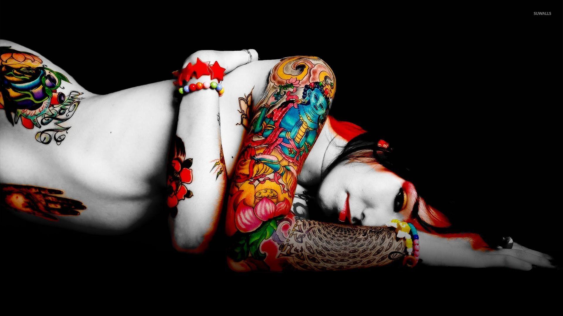 Woman with colorful tattoos wallpaper wallpaper