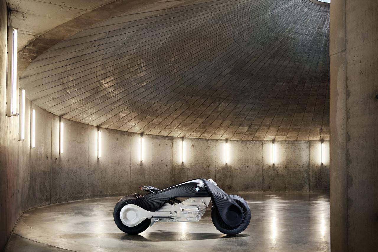 BMW's Vision Motorrad Next 100 motorcycle is built for superheroes