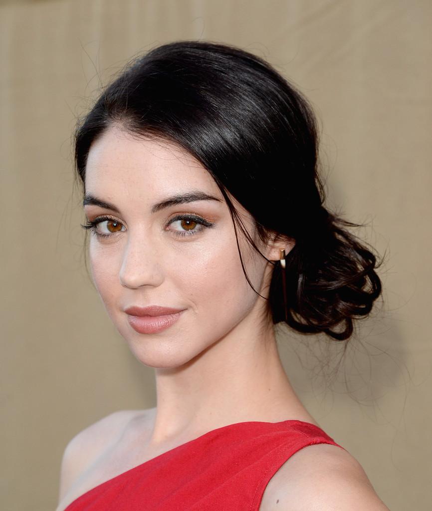 Adelaide Kane, 'Reign' Faces of Fall TV 2013