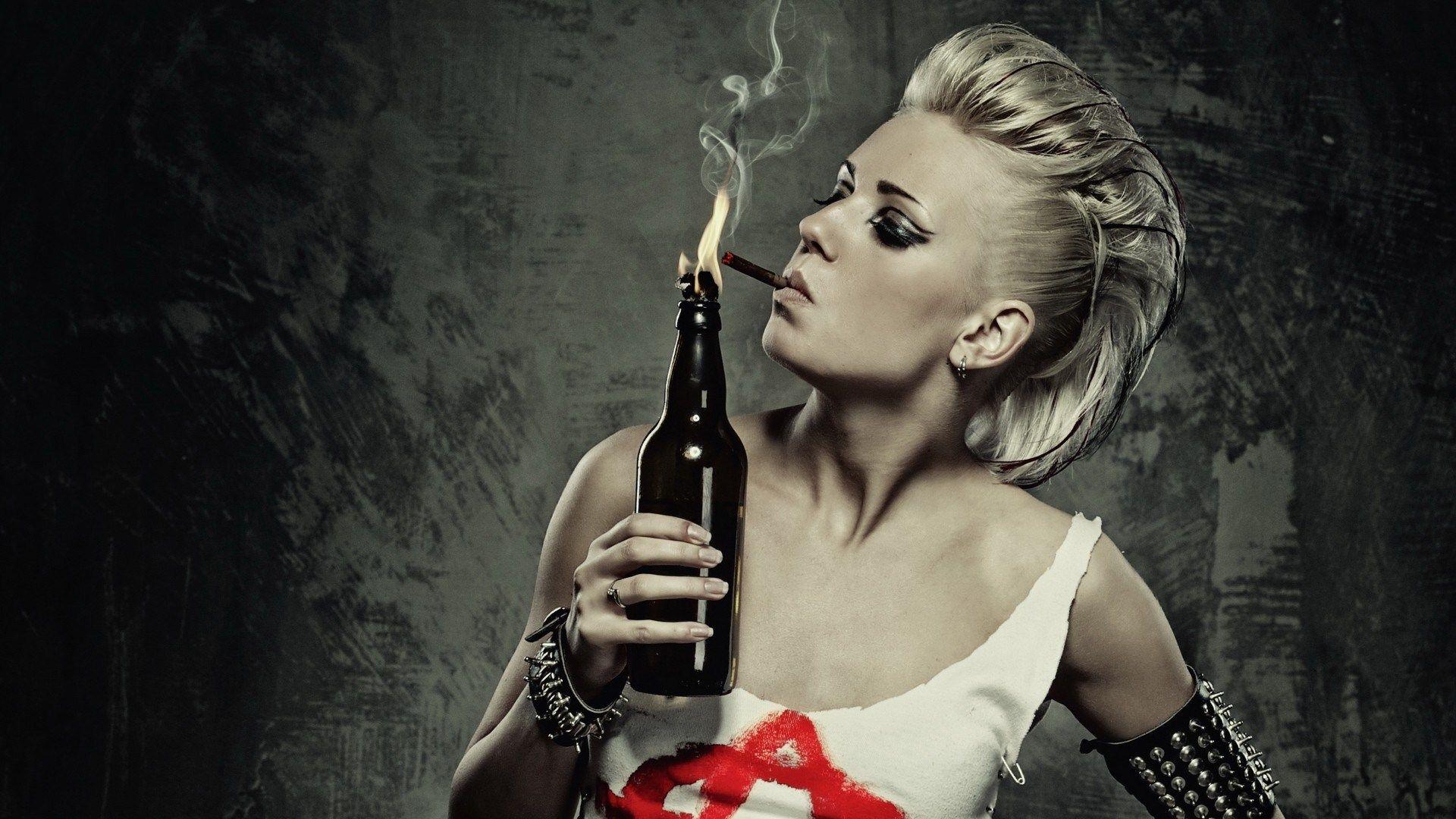 Smoking HD Wallpaper