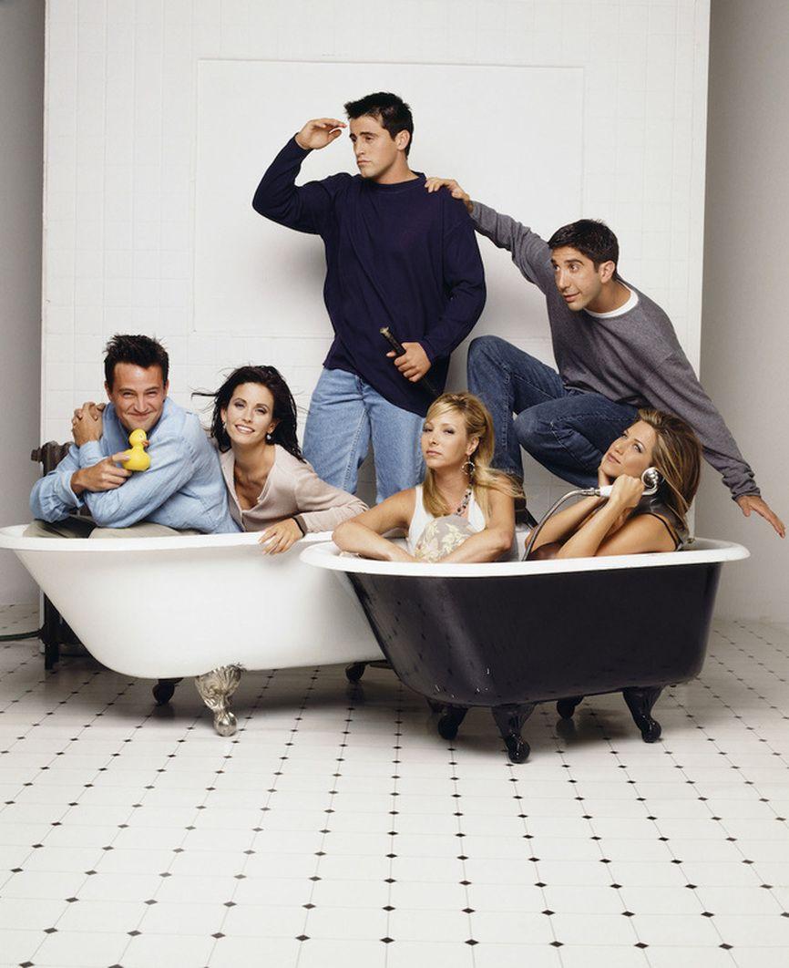 HD wallpaper: TV Show, Friends, Chandler Bing, Courteney Cox, Friends (TV  Show) | Wallpaper Flare