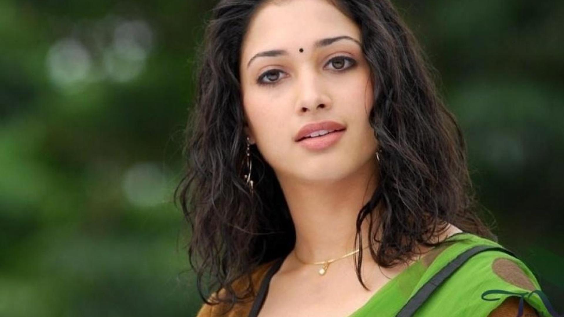 Hot Tamanna Photo Gallery Indian Actress HD Wallpaper. Art