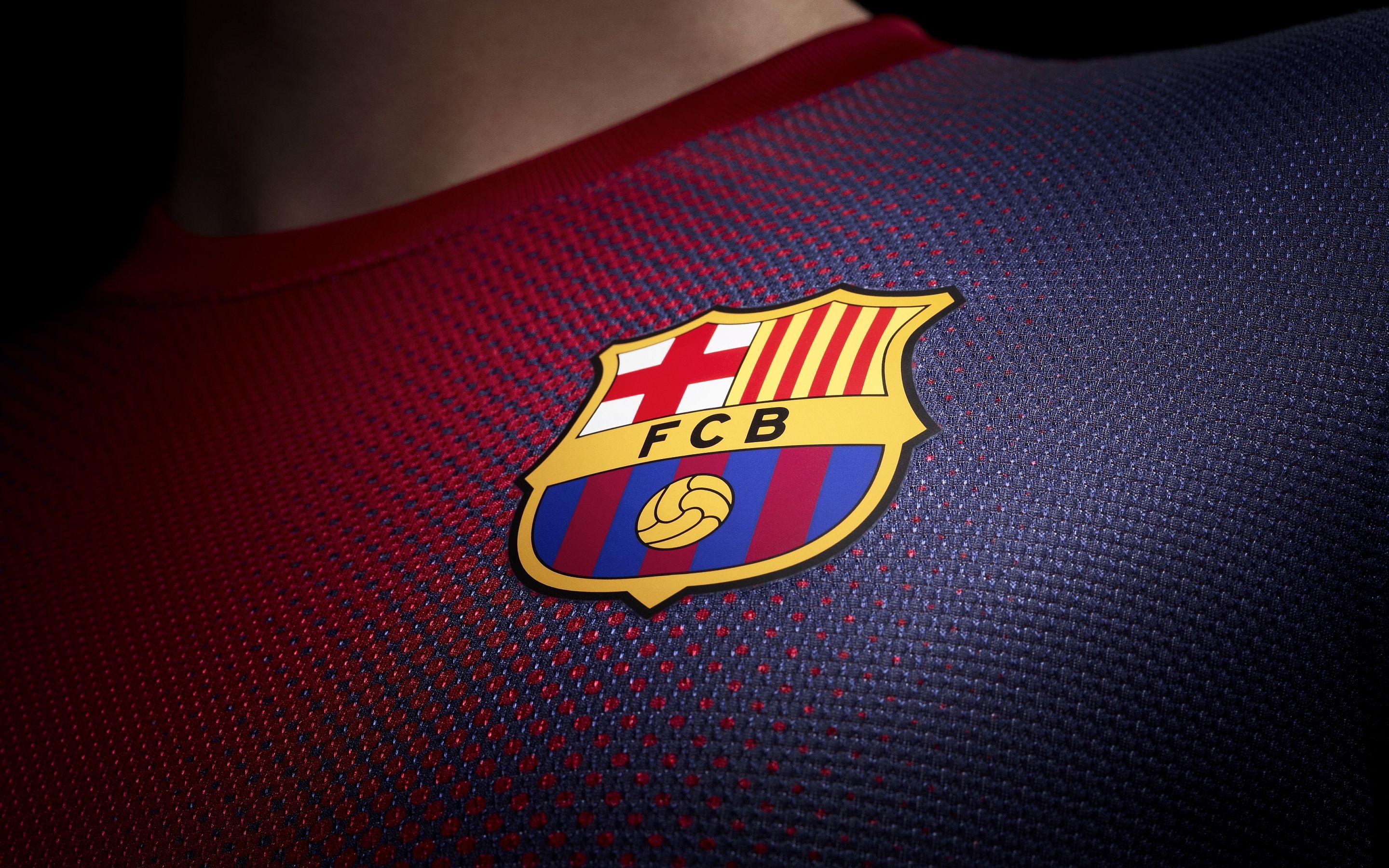 FC Barcelona Logo Shirt HD Wallpaper