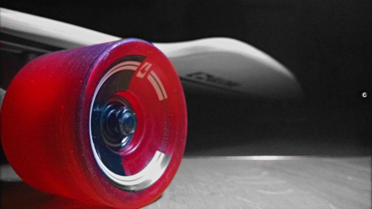 Globe Prowler Longboard wallpaperx1728