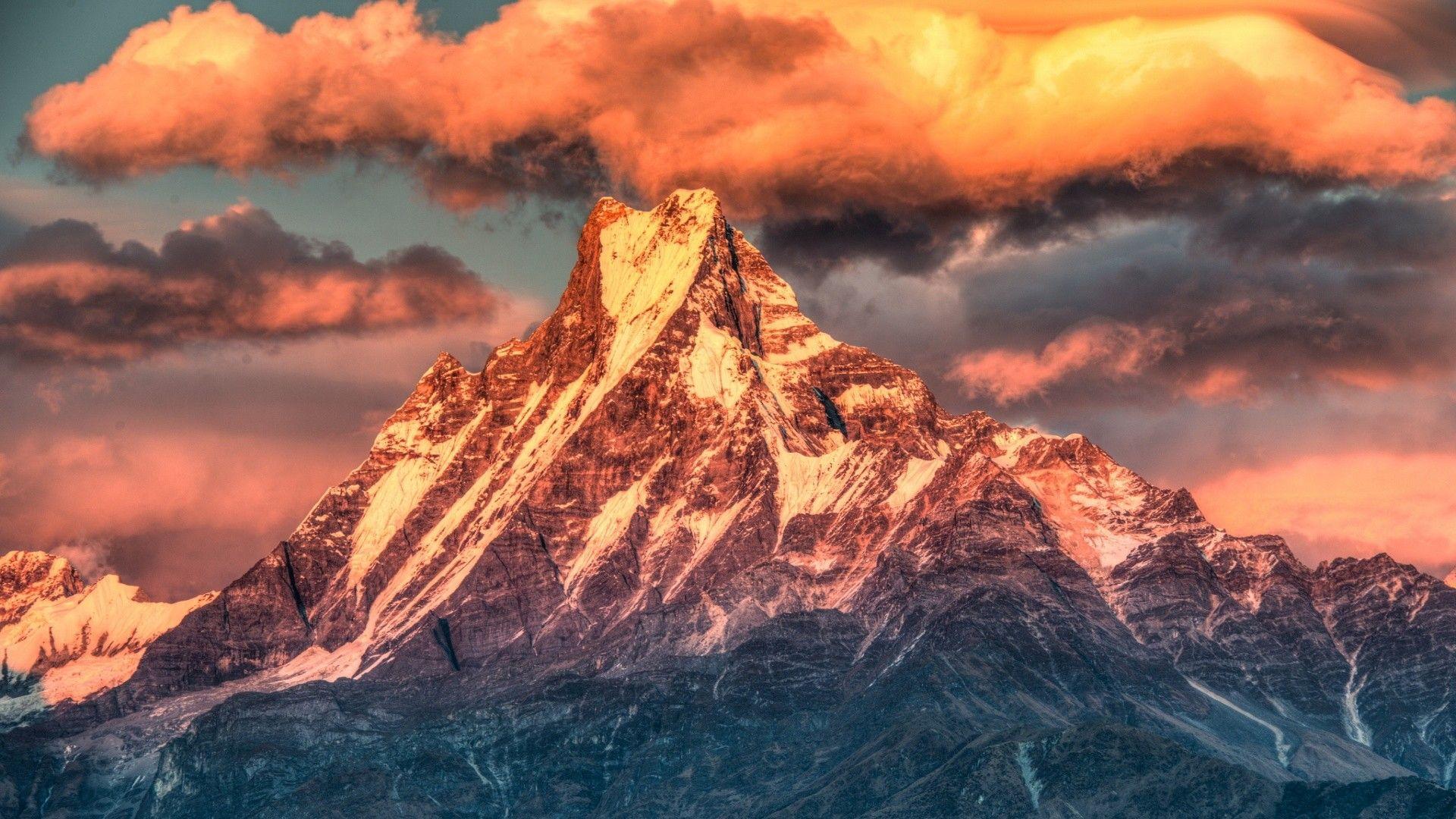 Mountain: Awesome Himalayan Sunset Peak Snow Mountain Clouds