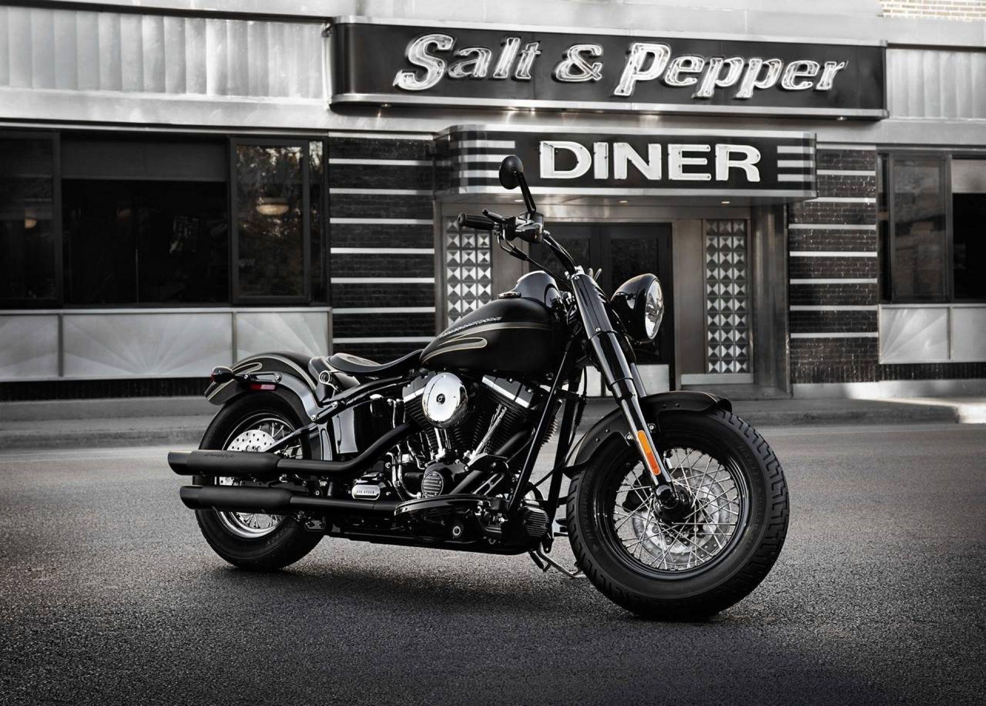 Harley Diner Motorcycle Wallpaper