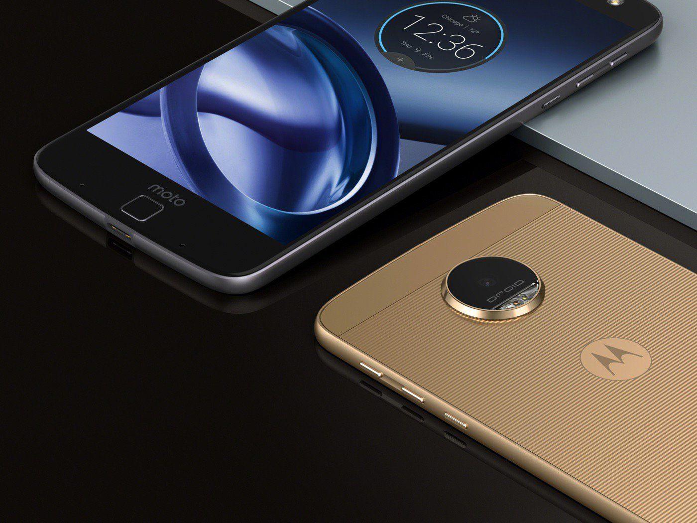 Moto Z features and price:A powerpack, A projector, A JBL speaker