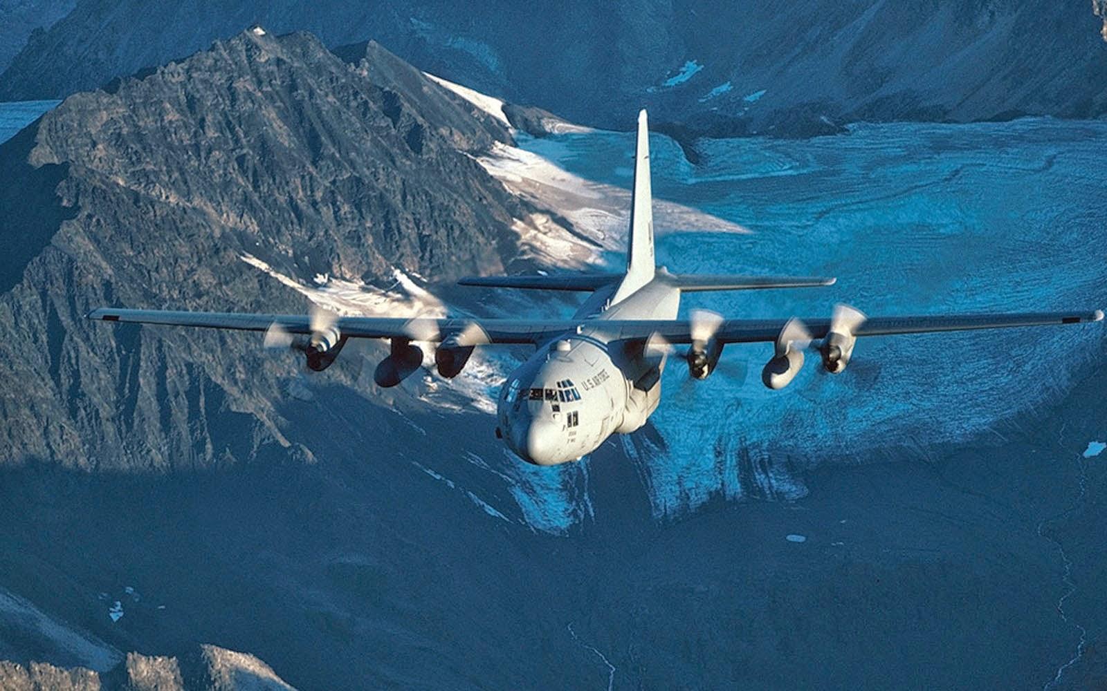Free Lockheed C 130 Hercules (1600×1000). Slo318