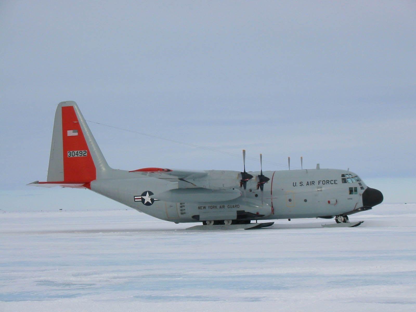 C 130 Hercules USAF Snow Landing NYANG. Wings Of The West