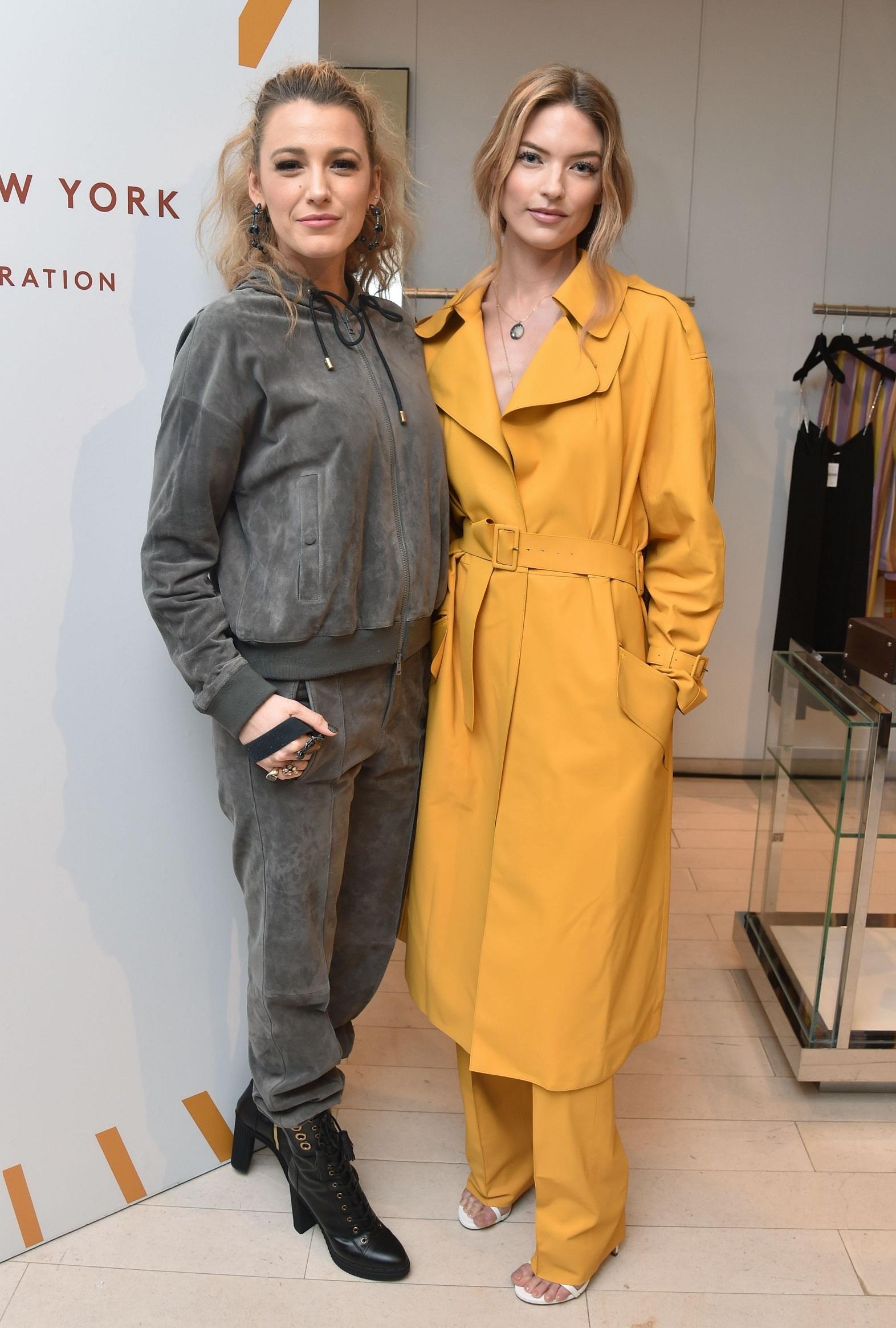 Blake Lively wallpaper