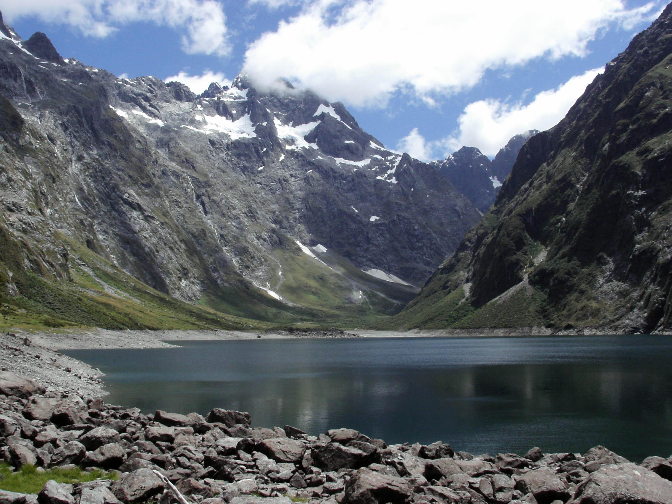 Spectacular Scenery of Magnificent Milford Sound [43 PICS]