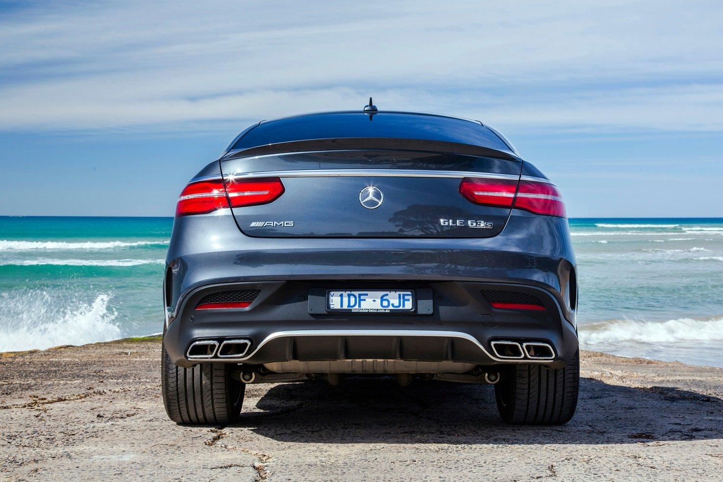 mercedes benz gle 63s coupe сзади