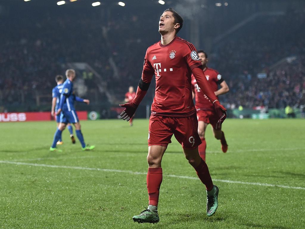 Bundesliga acutalités Lewandowski extends Bayern contract