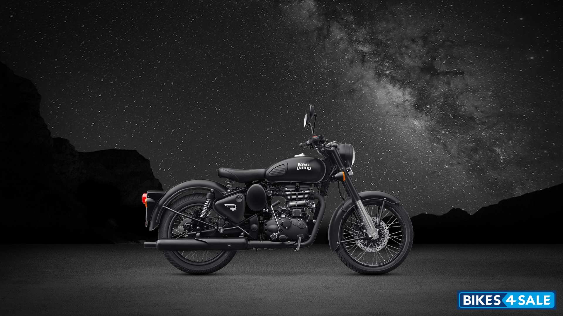 Royal Enfield Classic Stealth Black price, specs, mileage, colours
