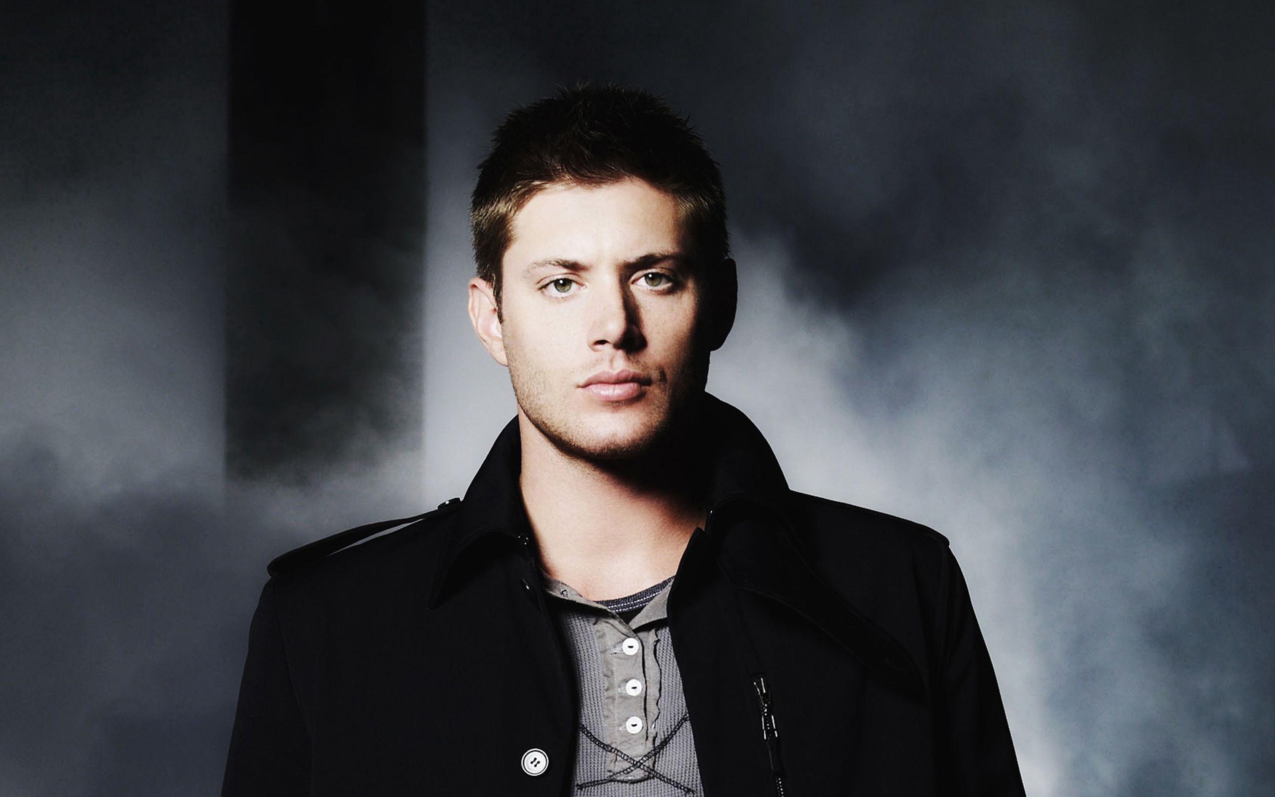 Download Wallpaper 2560x1600 Jensen ackles, Actor, Look 2560x1600 HD