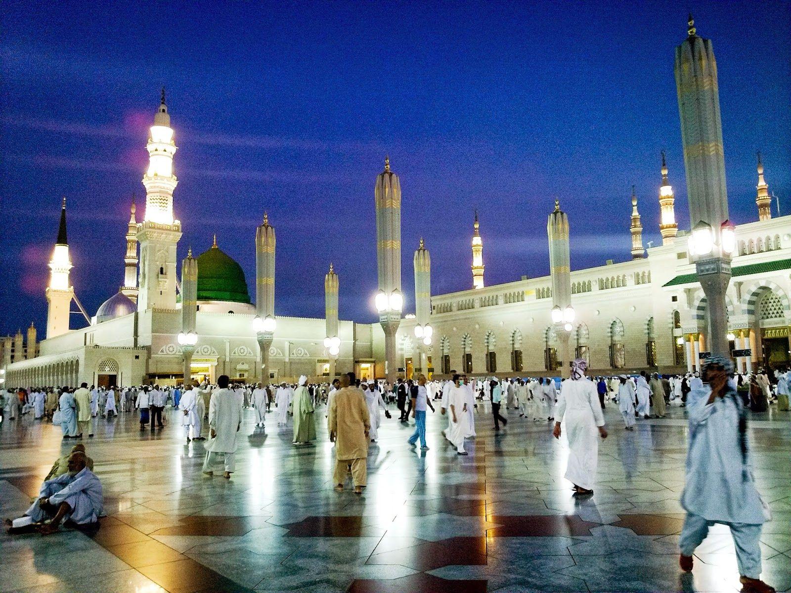 Masjid Nabawi Mosque HD Wallpaper For PC