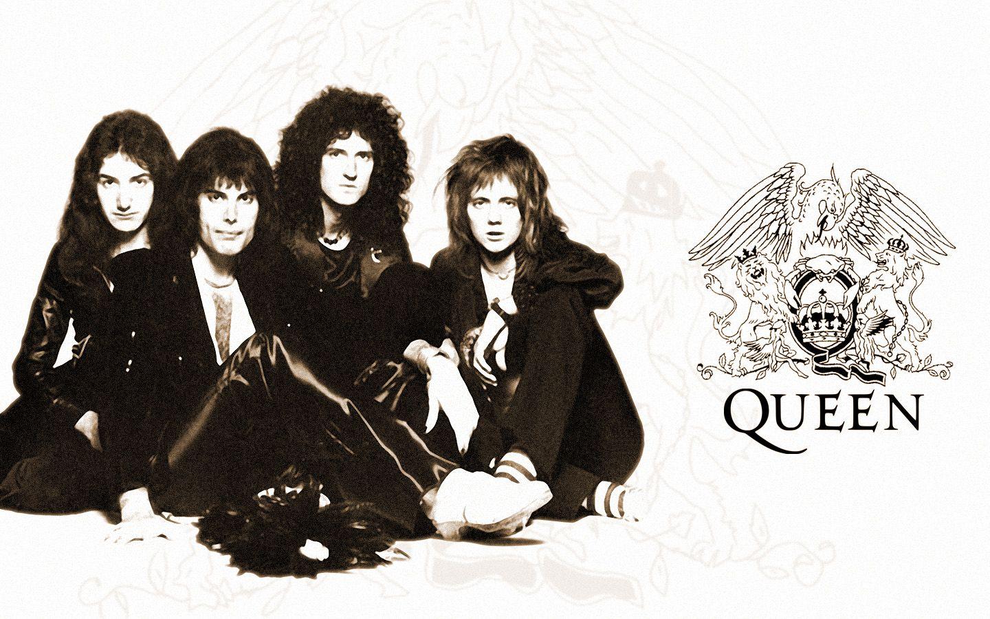 22+] Queen Logo Wallpapers - WallpaperSafari