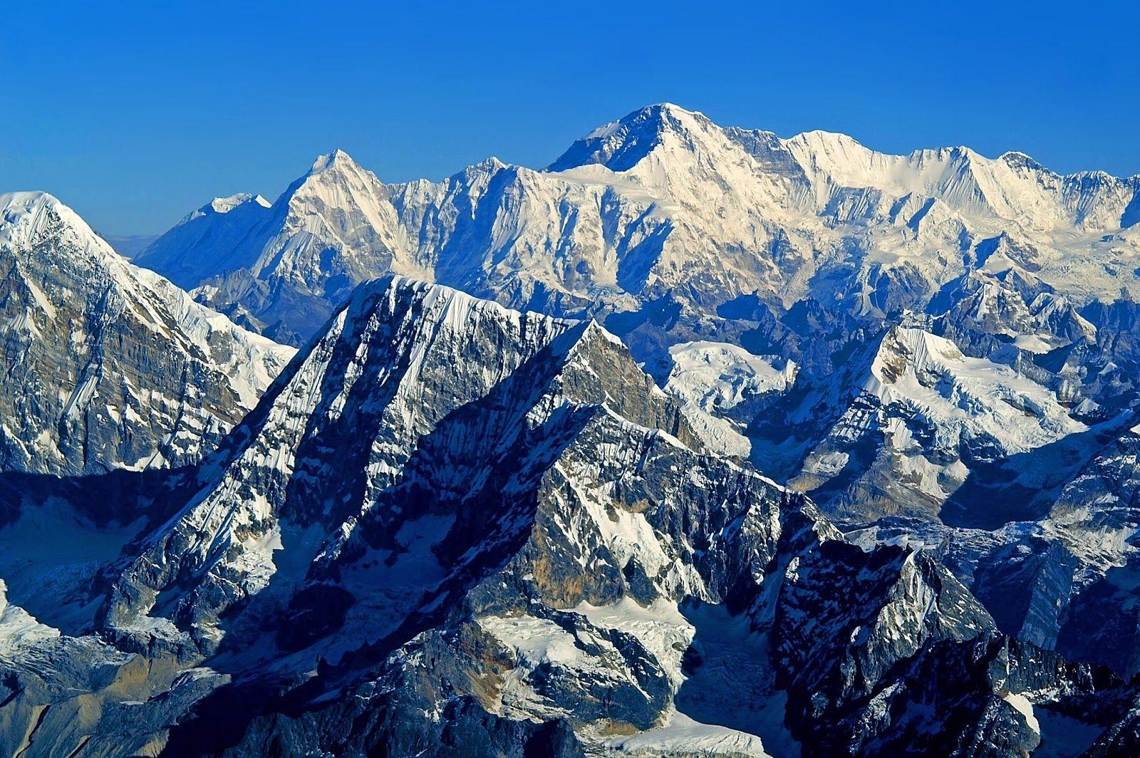 Himalayas. HD Wallpaper (High Definition)