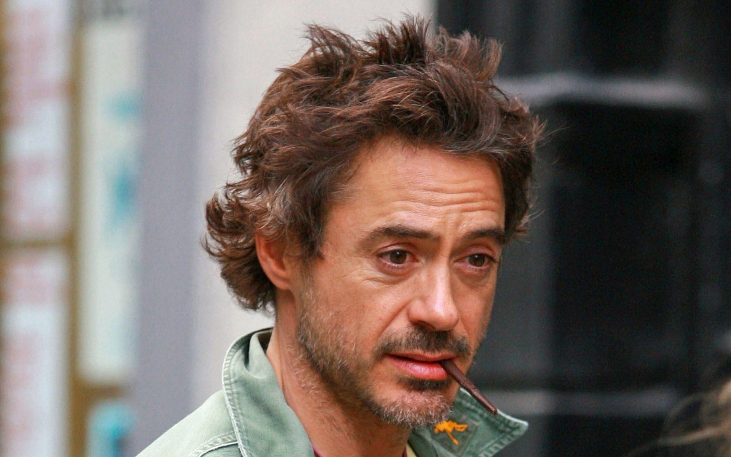 Robert Downey Jr. Full HD Wallpaper and Background Imagex1600