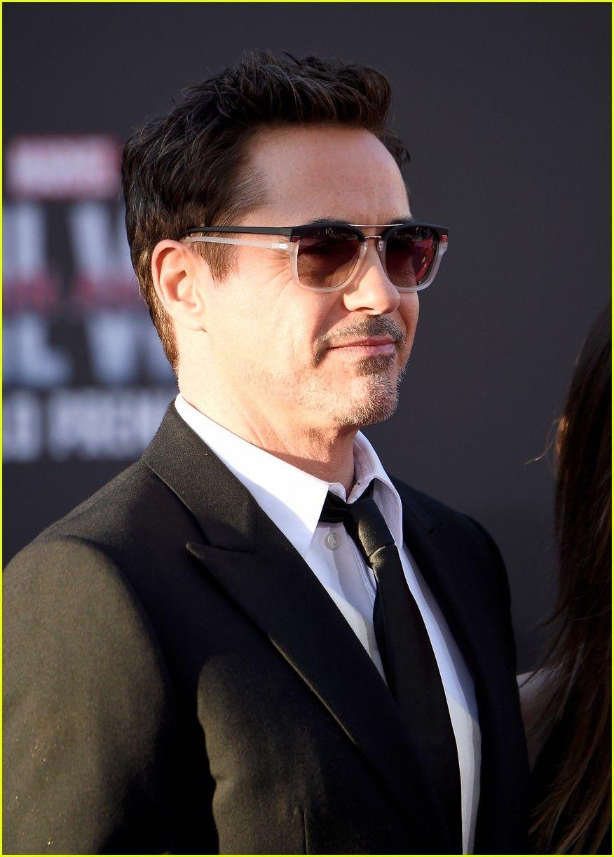Robert Downey, Jr. & Wife Lead Team Iron Man at 'Civil War' Premiere