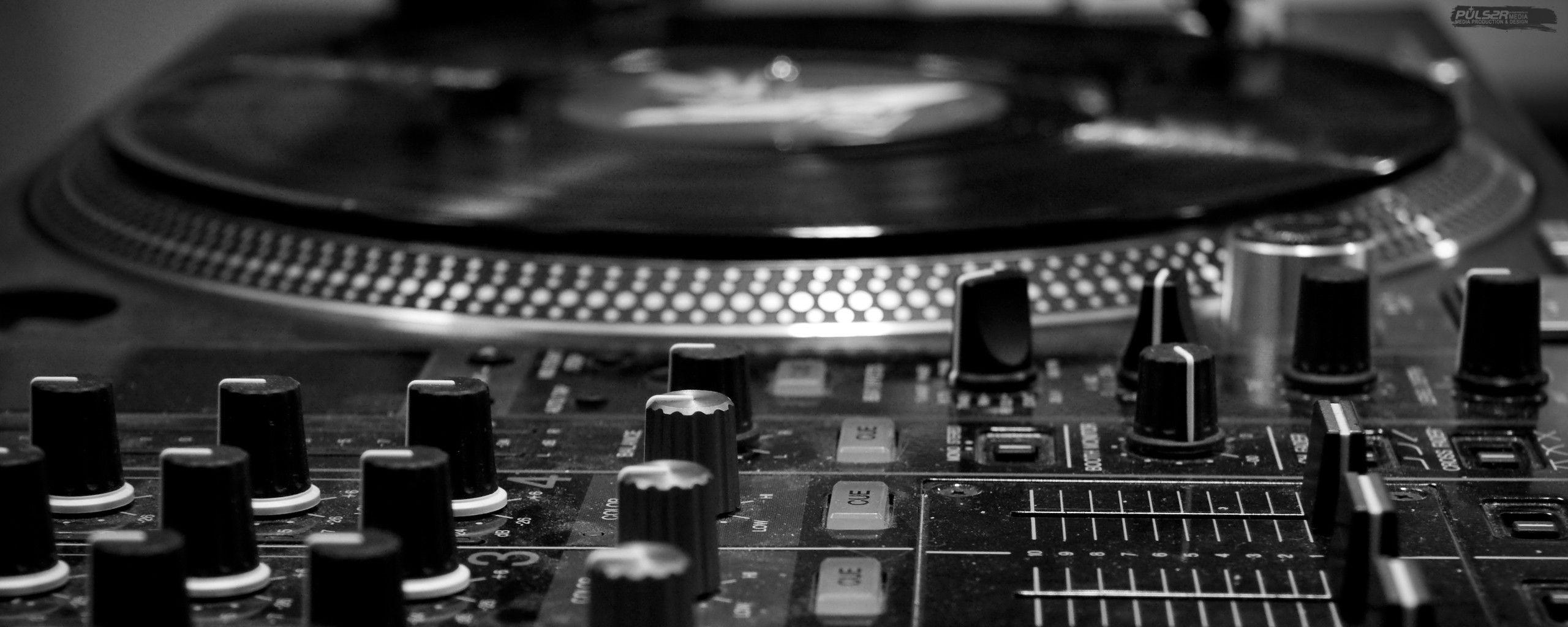 DJ Turntable HD PC Wallpaper 13772
