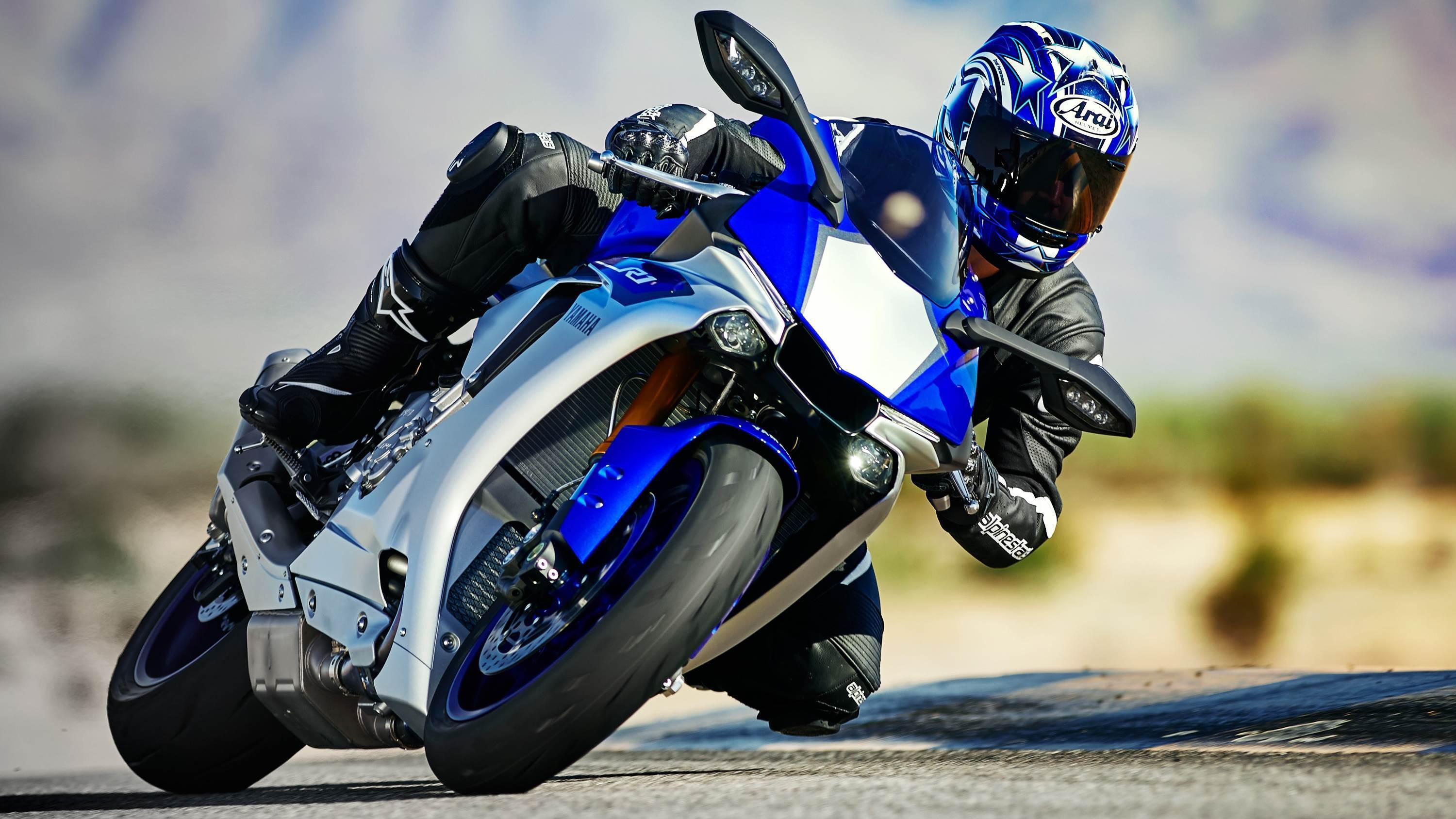 Yamaha R1 HD wallpaper