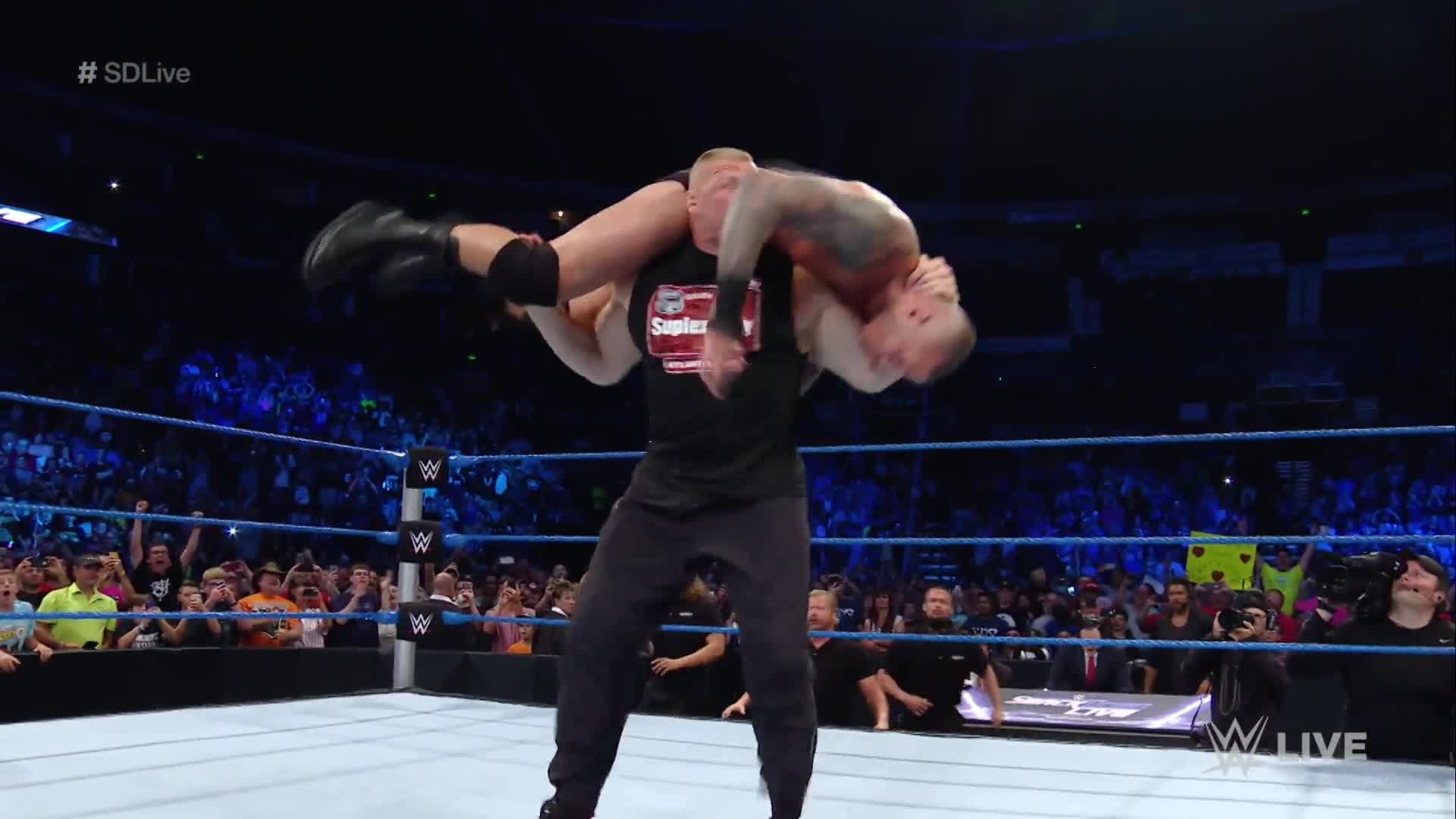 WWE Smackdown: Brock Lesnar hits Randy Orton with F5. WWE News