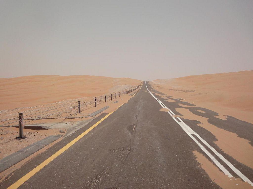 Oasis Liwa, Rub' al Khali Desert Empty Quarter, Abu Dhabi United