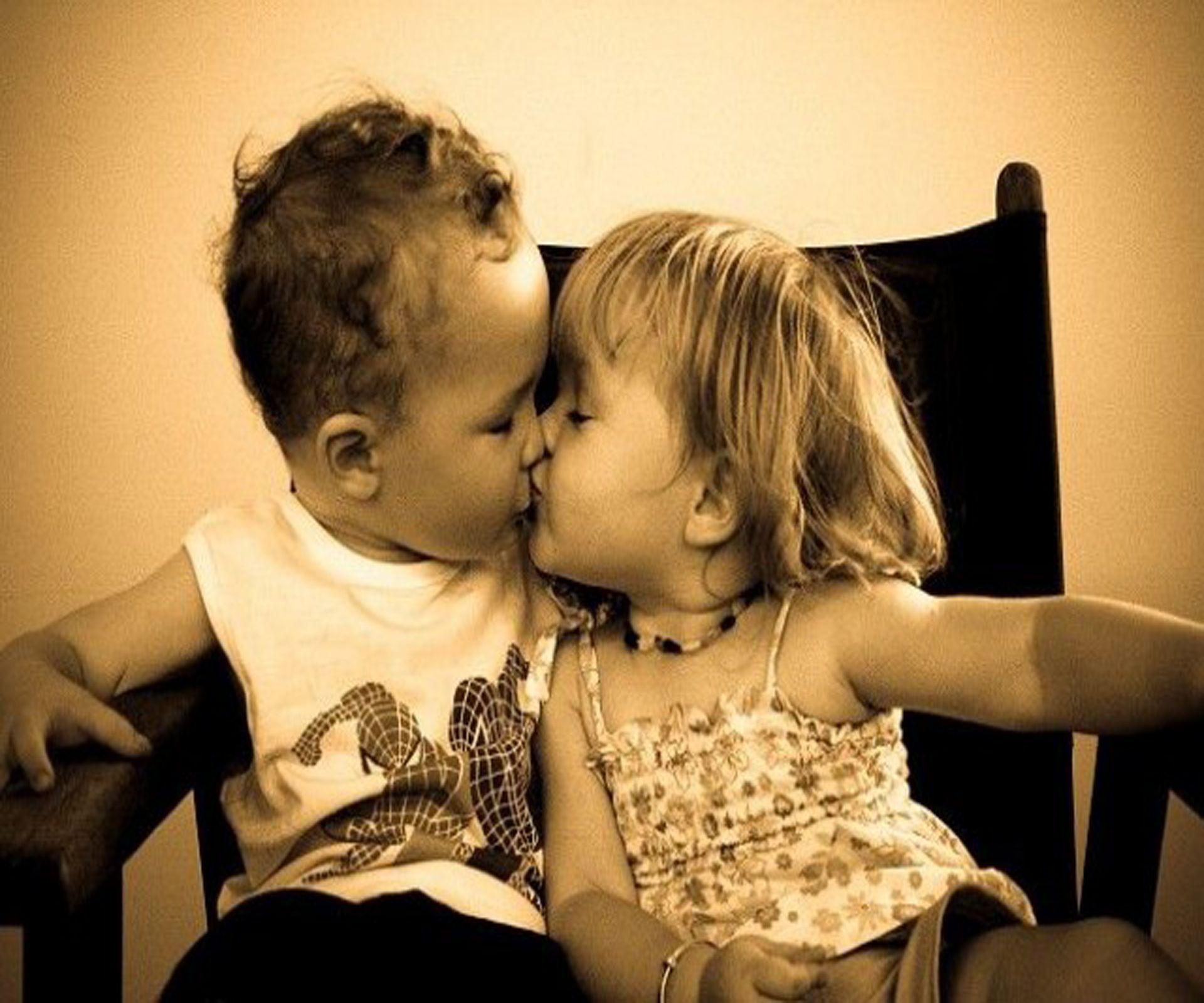 New Romantic Kissing Couple Image HD Wallpaper. Kids kiss, Baby kiss, Keeping kids safe online