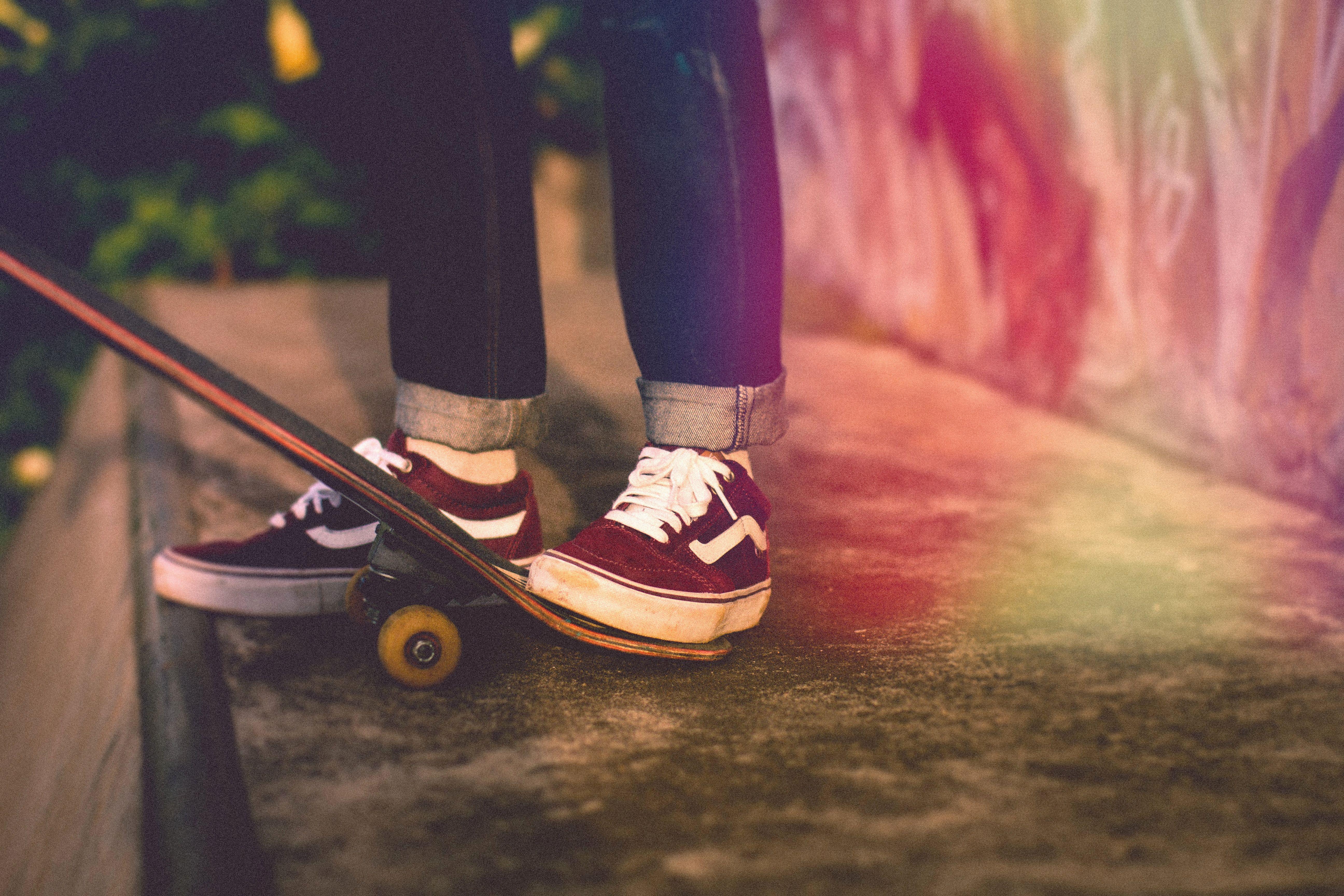 sepatu vans skateboard