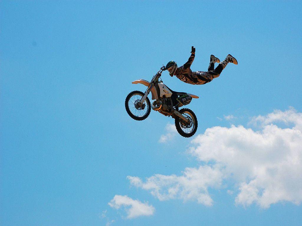 Cycle Stunts HD Wallpaper