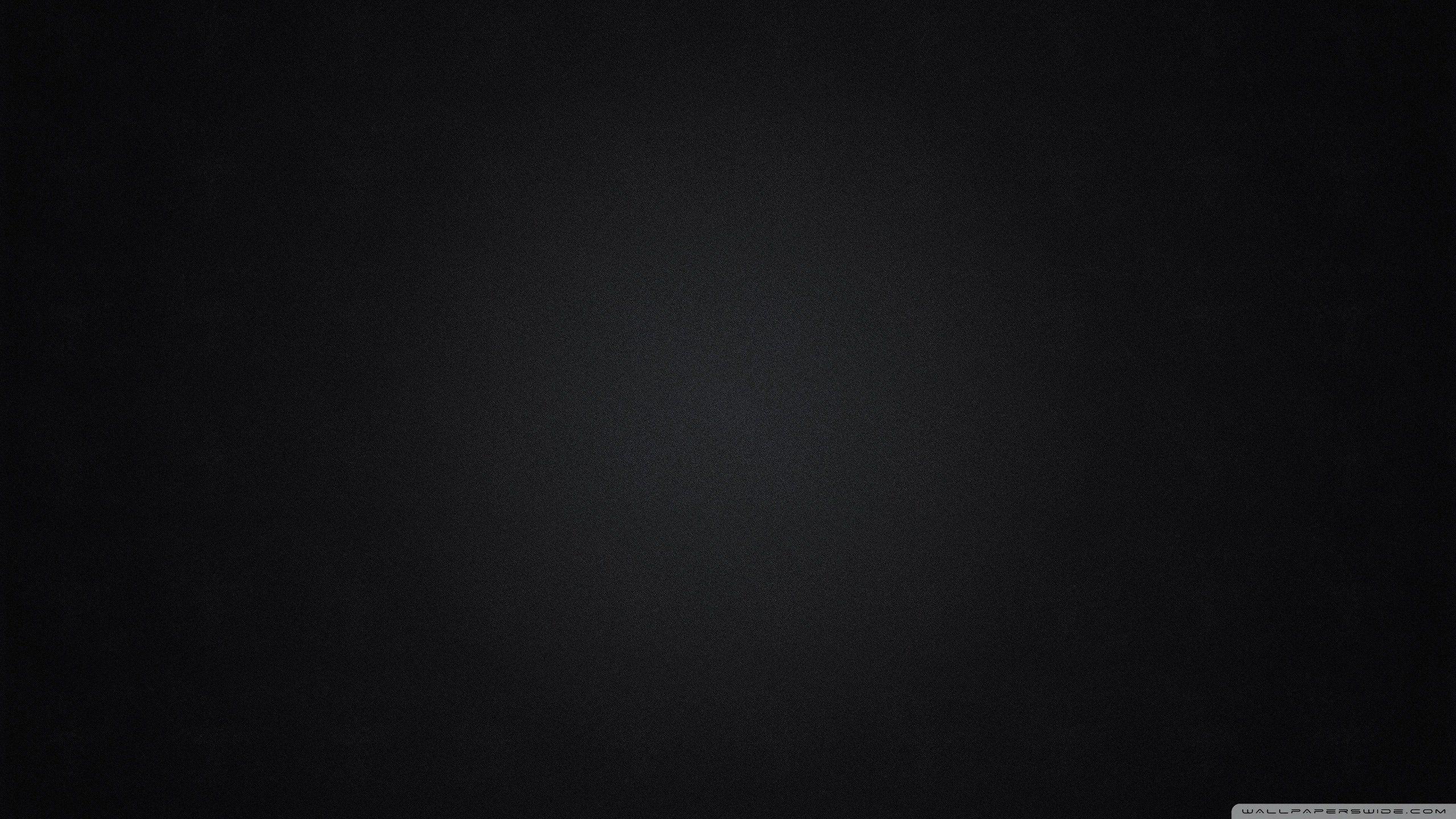 Hình nền đen cho máy tính 1280x720 sẽ tạo nên sự đẳng cấp và quyền lực cho chiếc máy tính của bạn. Với nền đen đầy chuyên nghiệp này, bạn có thể thể hiện vẻ ngoài thanh lịch của chính mình. Hãy cùng trang trí cho máy tính của mình một bức hình đen đầy tinh tế và hiện đại.