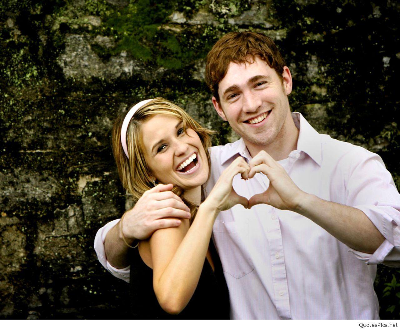 Amazing love couple wallpaper for Facebook picture