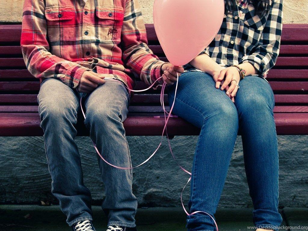 Wallpaper Love Love Kiss Free Download WapKing FullGoMob PagalWorld