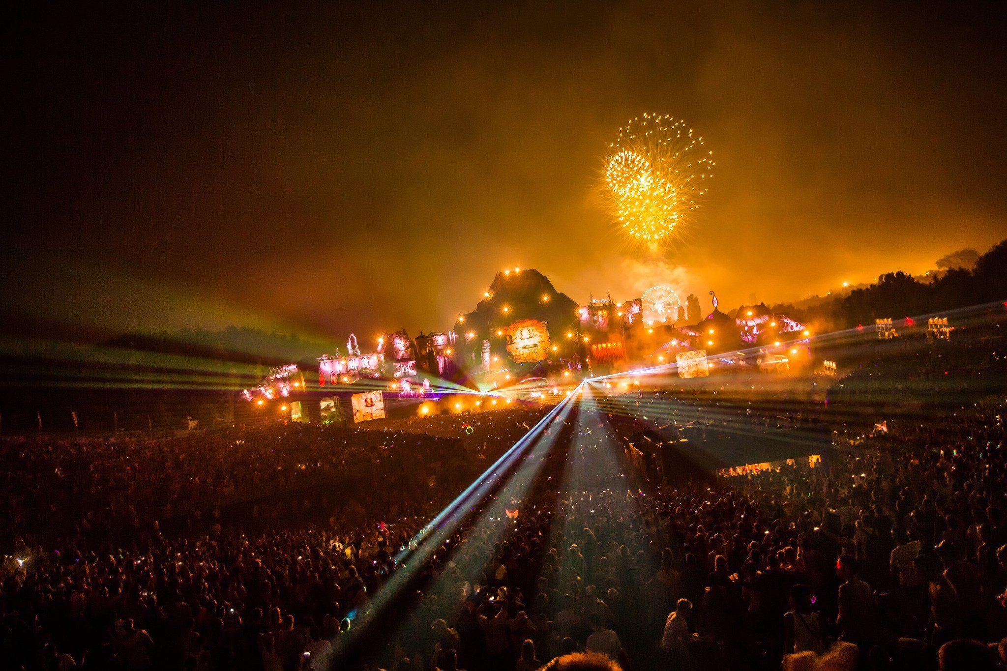 Tomorrowland HD Wallpaper / Desktop and Mobile Image & Photo