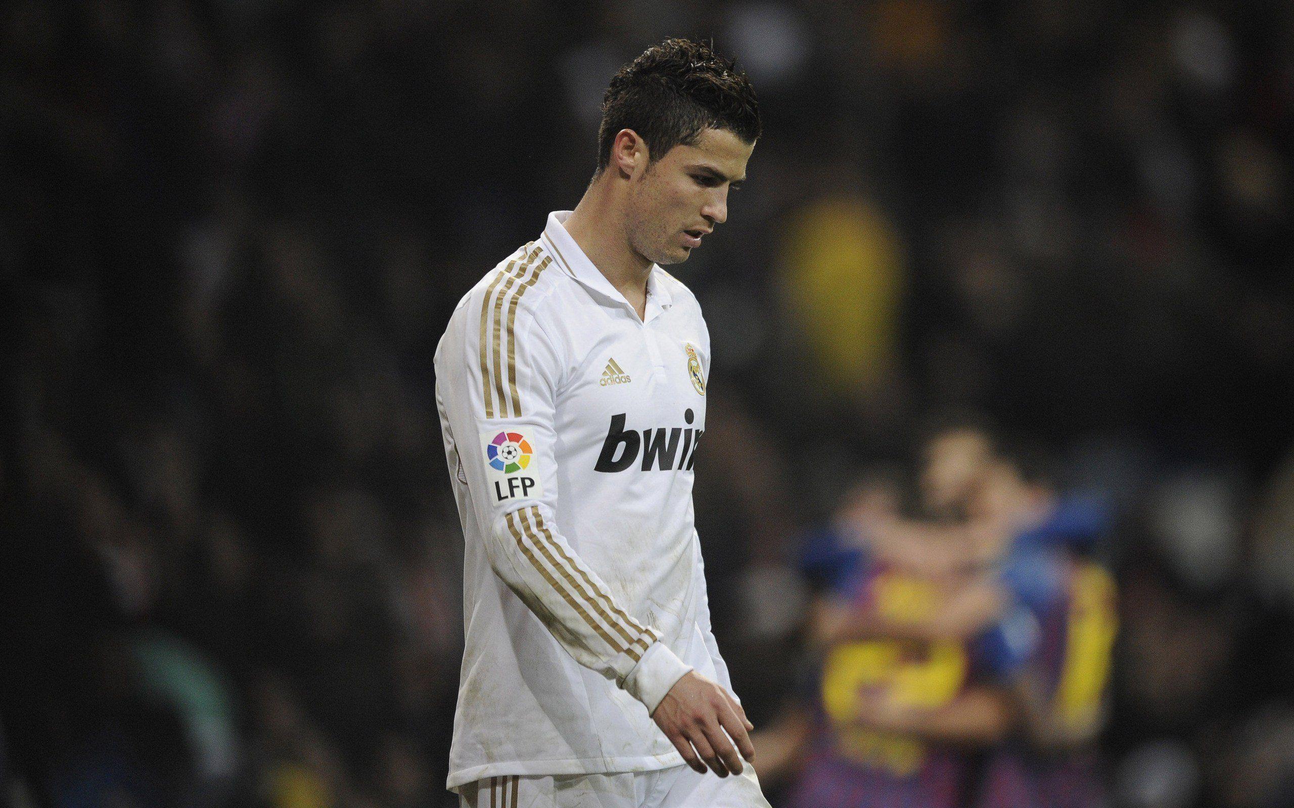 Widescreen Cristiano Ronaldo HD On Hligh Qualiti Photo Download High