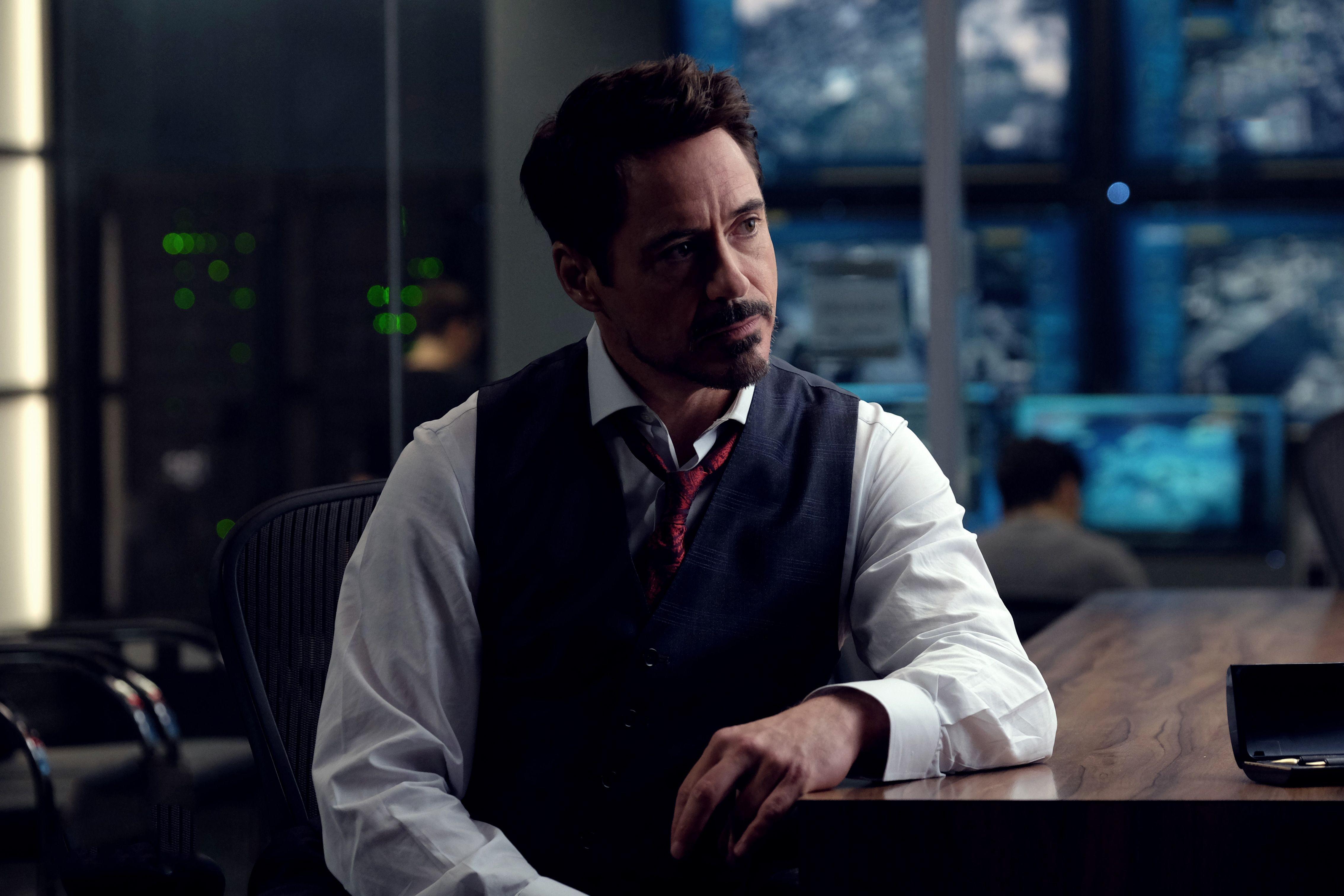 Robert Downey As Tony Stark In Avengers Infinity War 2018