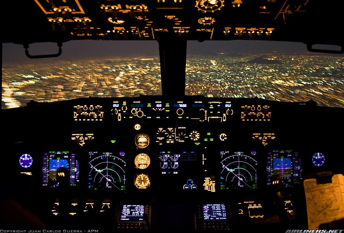 Airplane Cockpit Wallpaper 4K
