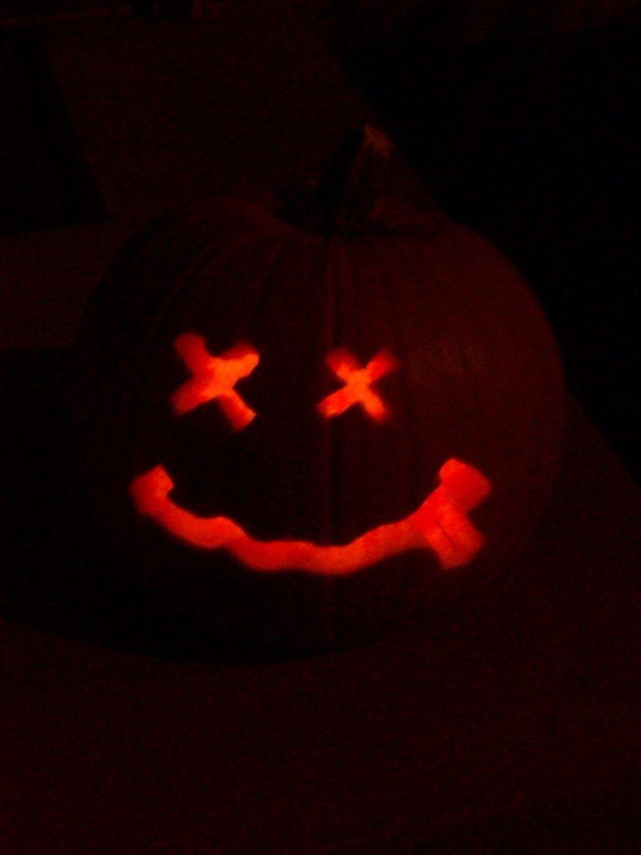 Nirvana Smiley Pumpkin