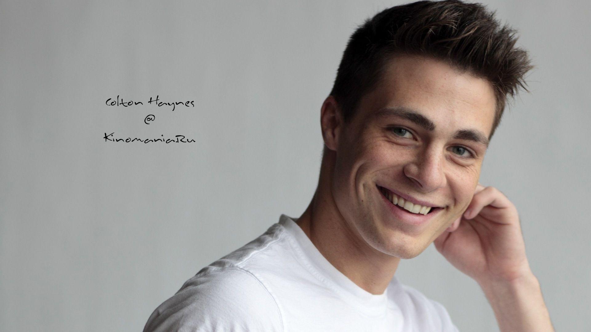 Colton Haynes Wallpapers - Wallpaper Cave