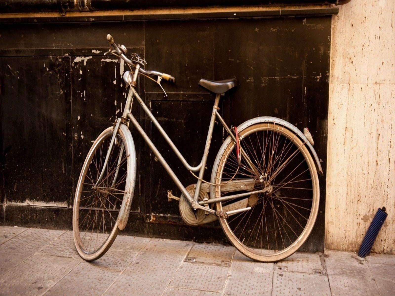 Desktop Old Bike Image Dowload