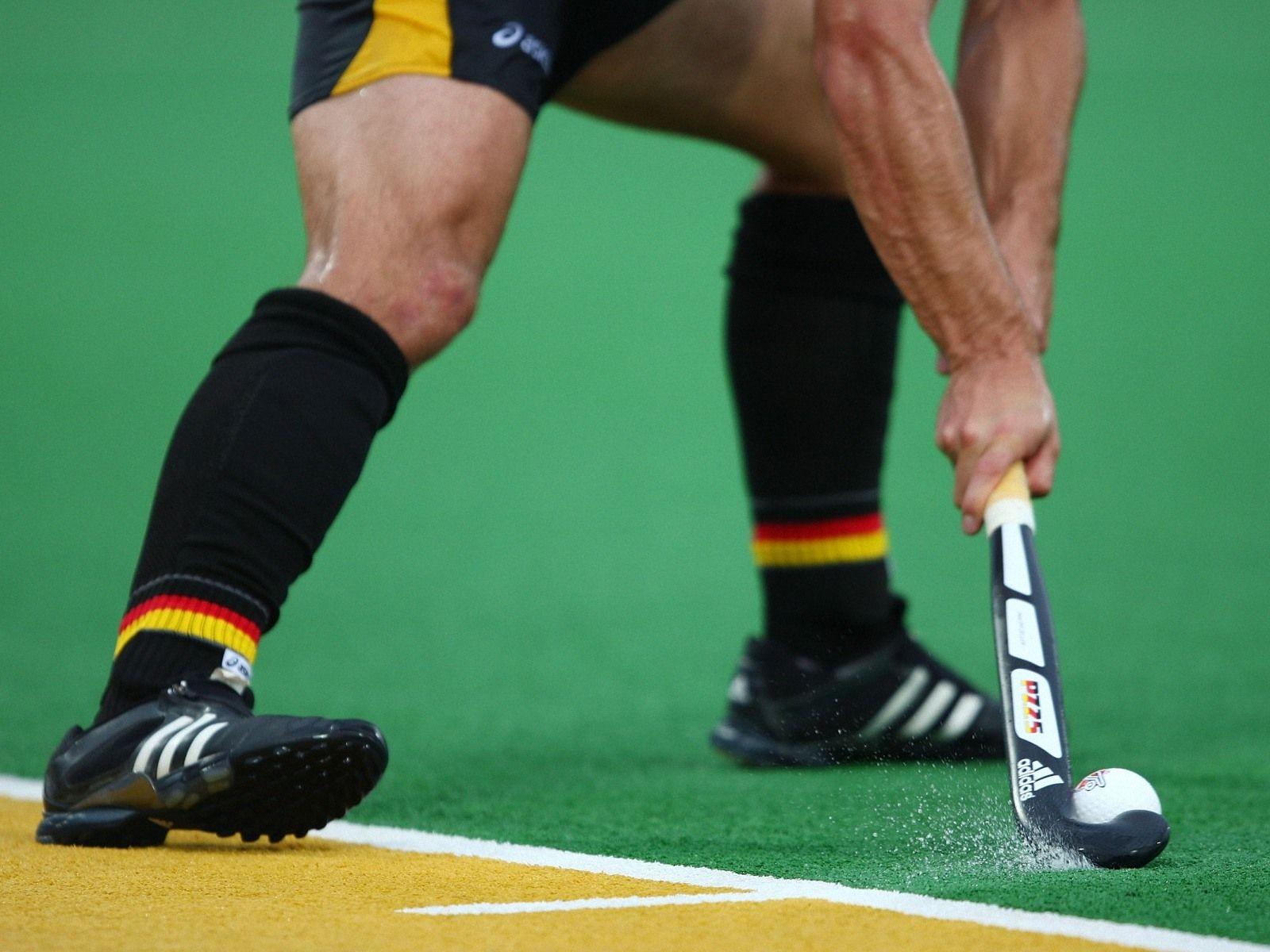 Coed Adult Field Hockey League. Fredericksburg Field House