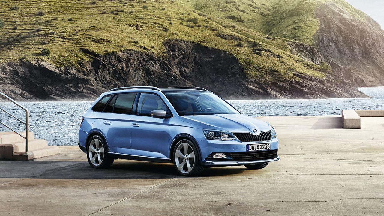 Skoda Fabia Combi Scoutline. HD Car Wallpaper Free Download