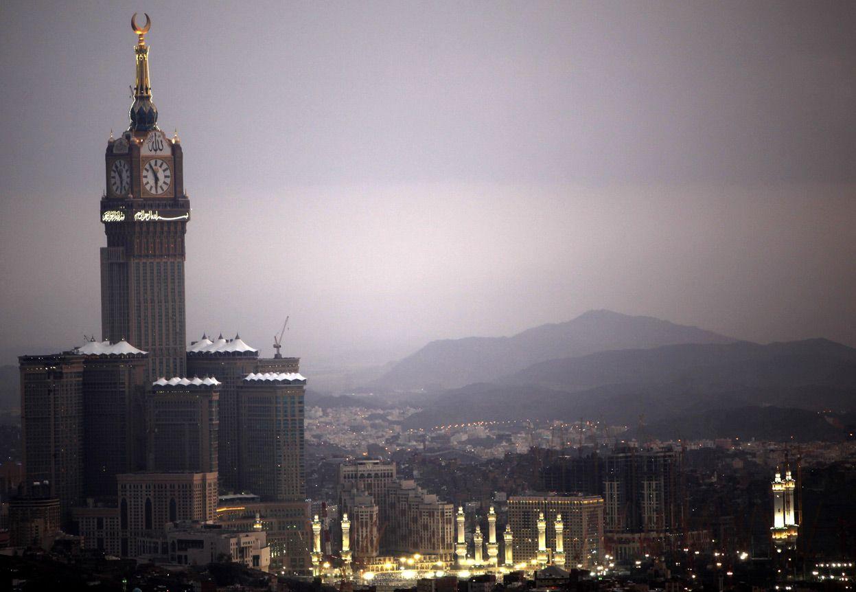 Facts About The Makkah Royal Clock Tower That You Probably Didn't