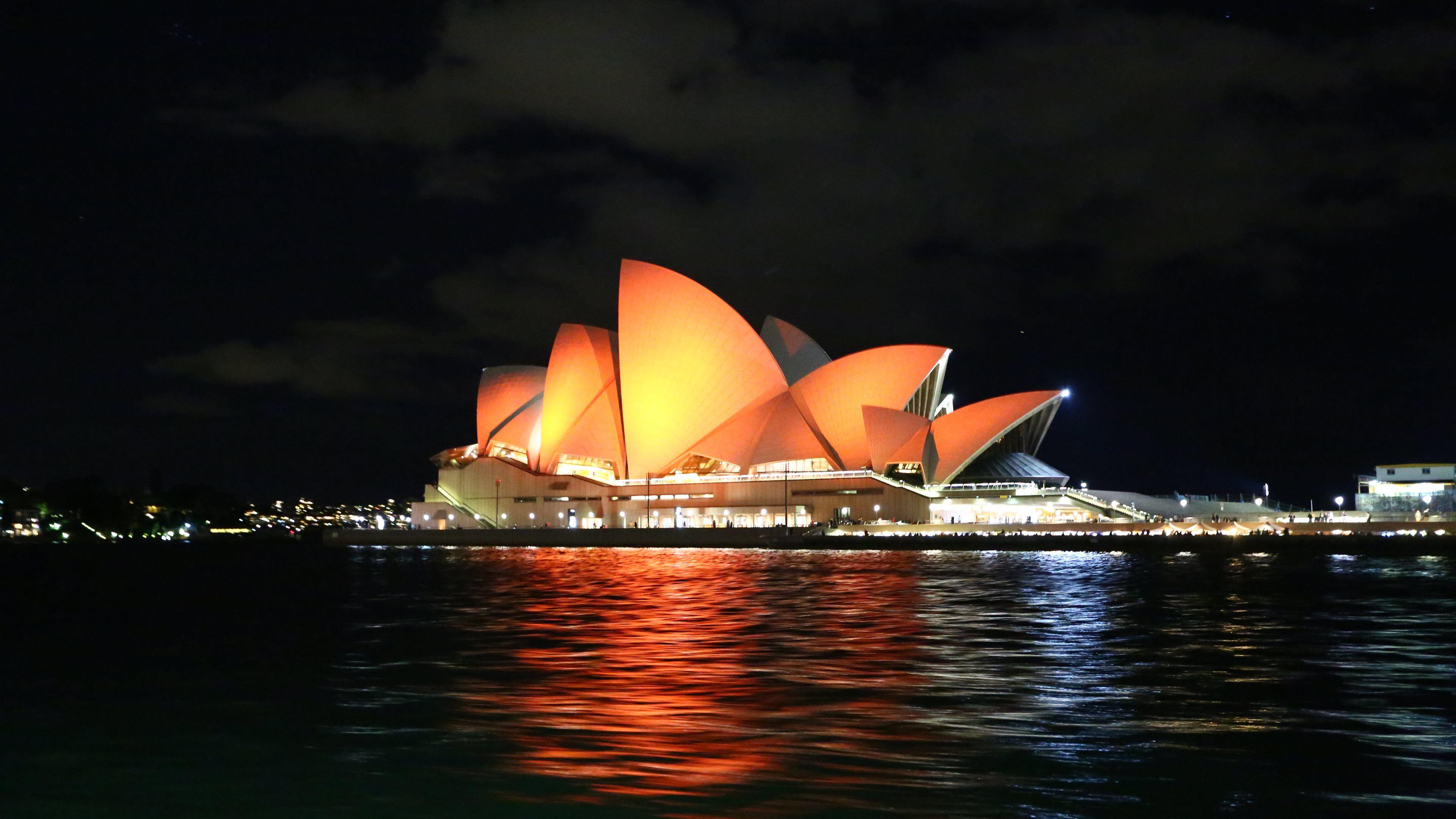 Sydney Opera House 4K Ultra HD Wallpaper [5760x3840]