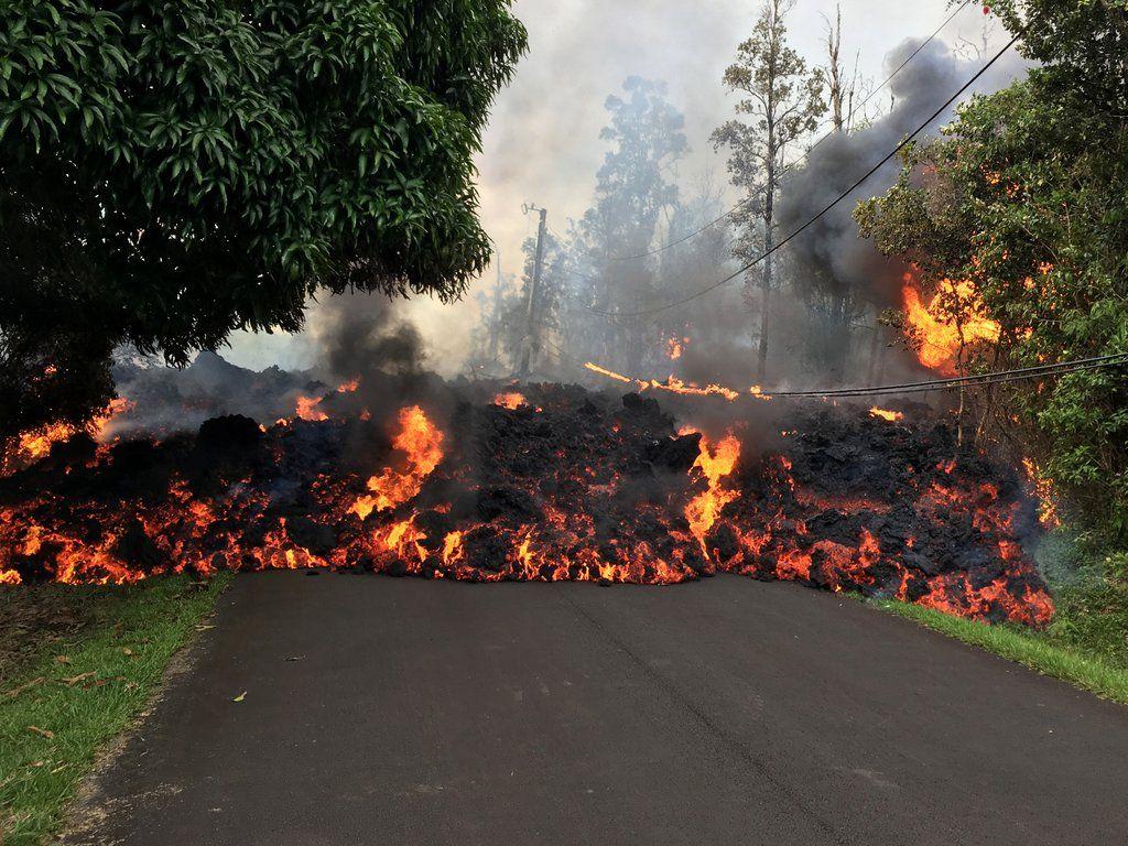 Hawaii Kilauea Volcano Eruption Photo 2018. POPSUGAR News Photo 6